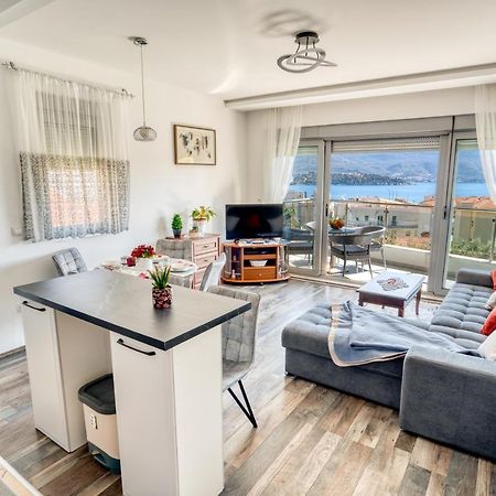 Apartment With A View Budua Esterno foto
